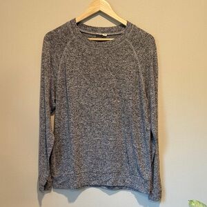 ARITZIA / TNA Crew Neck Heather Gray Sweater sz M